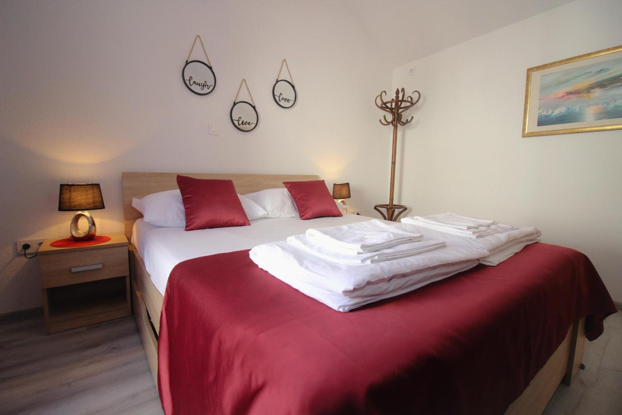 Villa Deny Mostar - With Free Parking Room photo